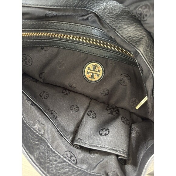 Tory Burch Marion Black Pebbled Leather 2-Way Whipstich Chain Strap Shoulder Bag - Picture 6 of 16